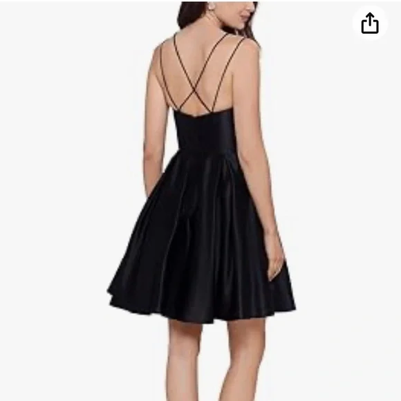 NWT Blondie Nites Women’s Satin Embroidered Mini Dress Size 3. - Picture 2 of 9